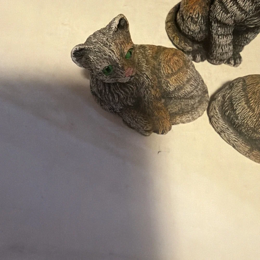 Three PIece Tabby Cat Kitten Figures Green Eyed 2.5